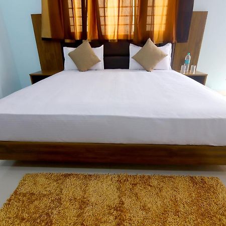 Hotel Comfort Inn Homestay Dehradun Zewnętrze zdjęcie