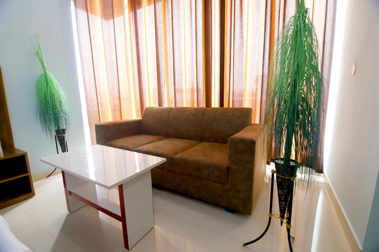 Hotel Comfort Inn Homestay Dehradun Zewnętrze zdjęcie