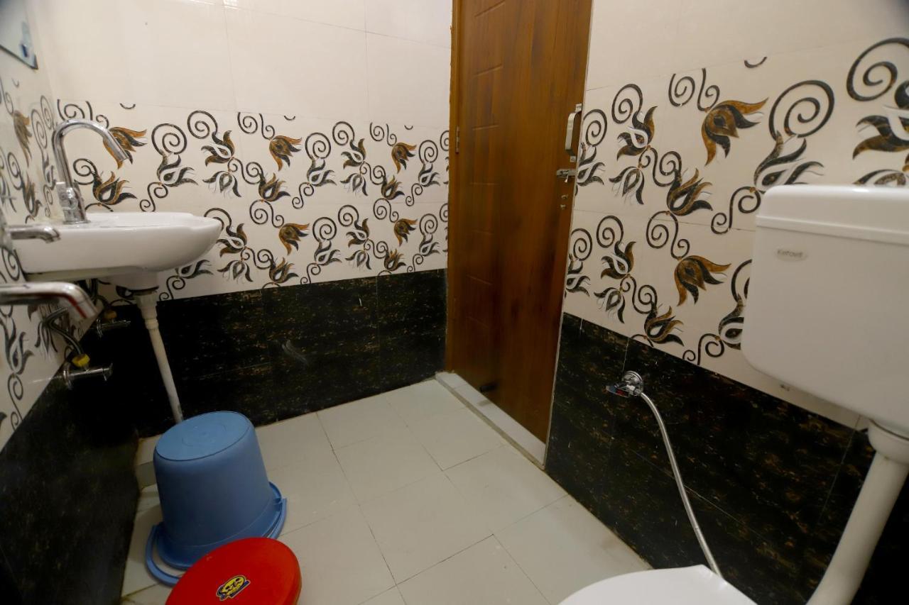 Hotel Comfort Inn Homestay Dehradun Zewnętrze zdjęcie